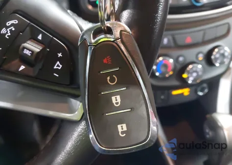 2020 Chevrolet Trax Awd Lt z USA, uszkodzony, nr VIN KL7CJPSB3LC022656